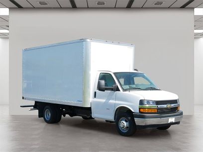 New 2025 Chevrolet Express 3500 w/ Power Convenience Package