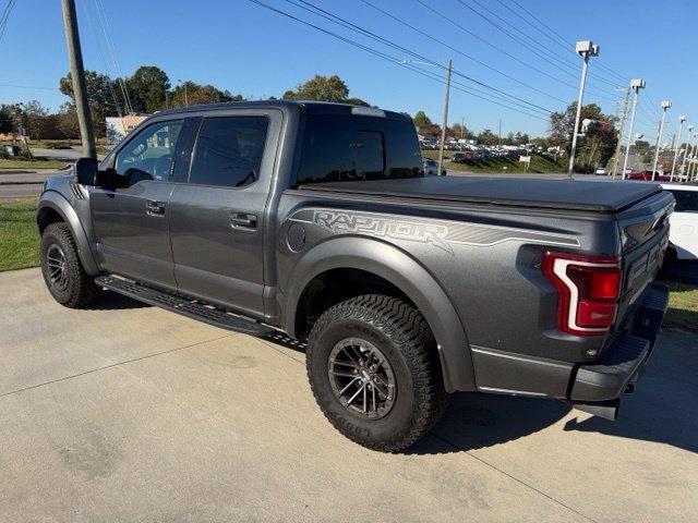 Used 2019 Ford F150 Raptor w/ Equipment Group 802A Luxury AWD/4WD image 9