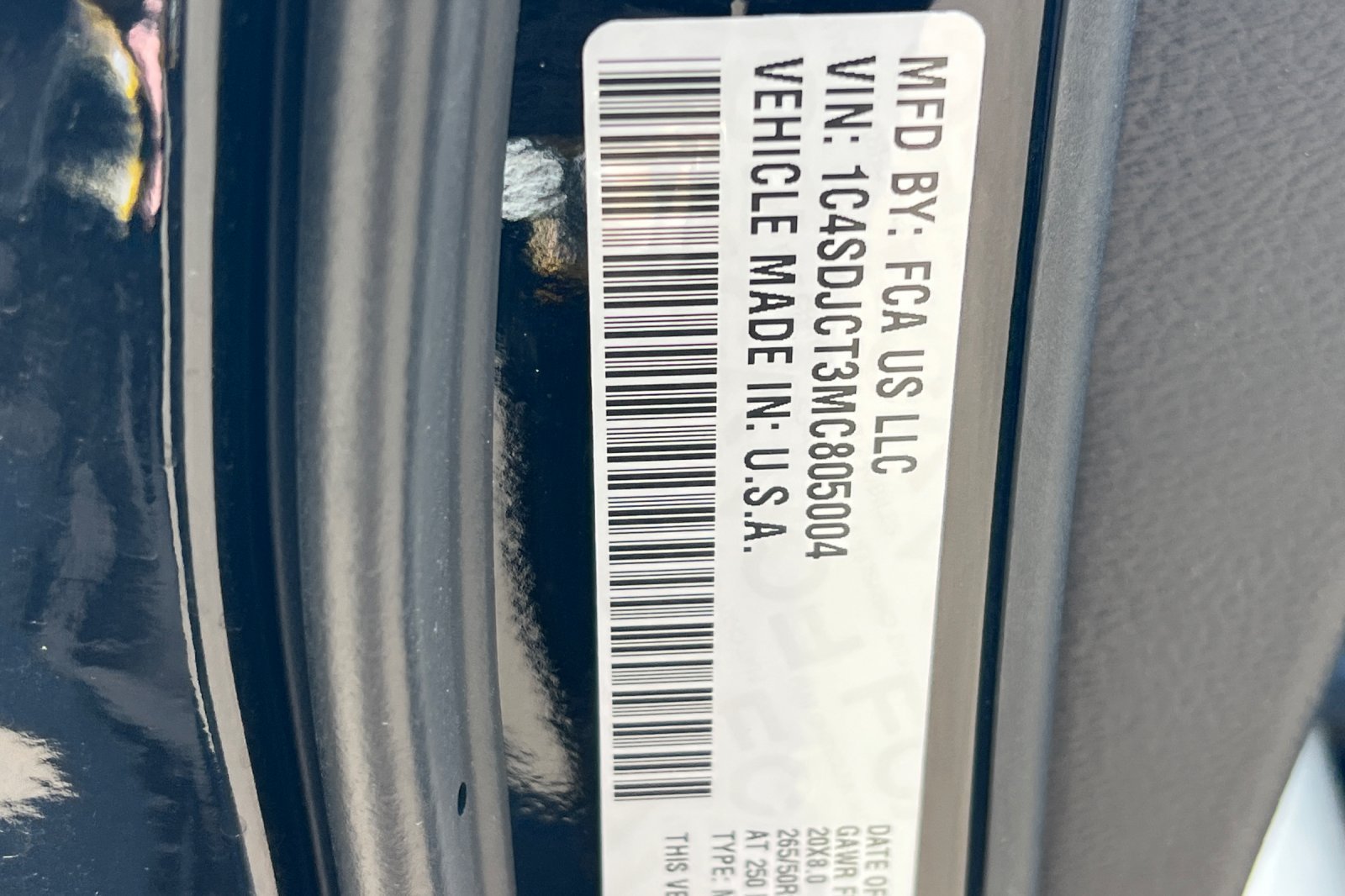 Used 2021 Dodge Durango R/T w/ Technology Group AWD/4WD image 32