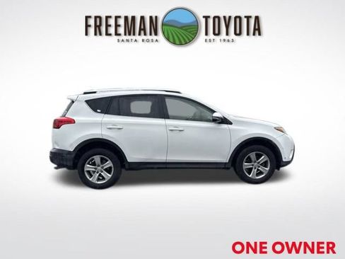 Used 2013 Toyota RAV4 XLE AWD/4WD image 4