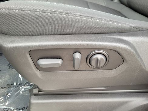 Used 2022 Chevrolet Silverado 1500 RST image 11