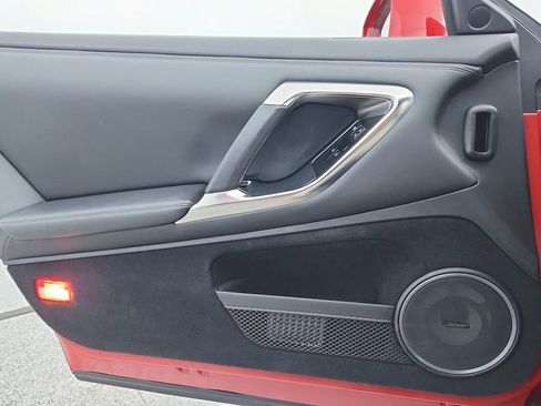 Used 2009 Nissan GT-R Premium image 26