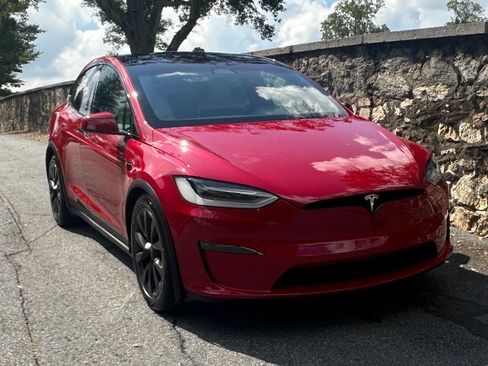 Used 2022 Tesla Model X image 78