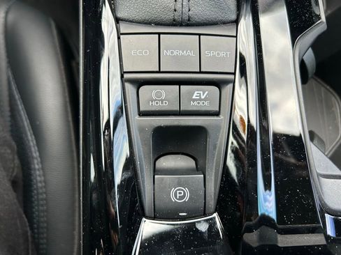 Certified 2025 Toyota Camry XSE image 28