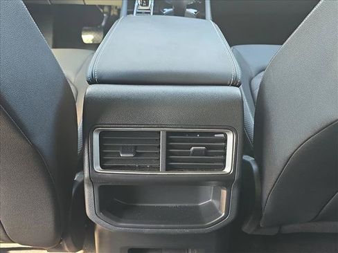 Certified 2026 Volkswagen Atlas Cross Sport SE w/ Panoramic Sunroof Package FWD image 19