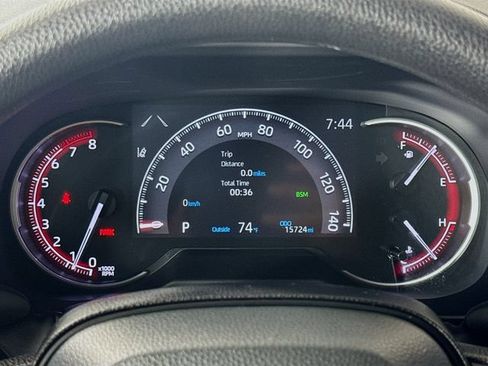Used 2024 Toyota RAV4 LE AWD/4WD image 19