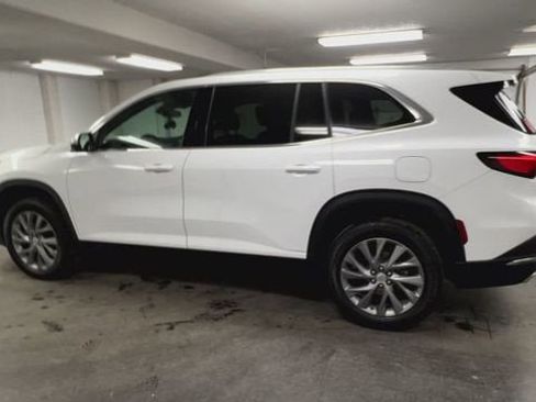 Certified 2026 Buick Enclave Preferred w/ LPO, Floor Liner Package image 6