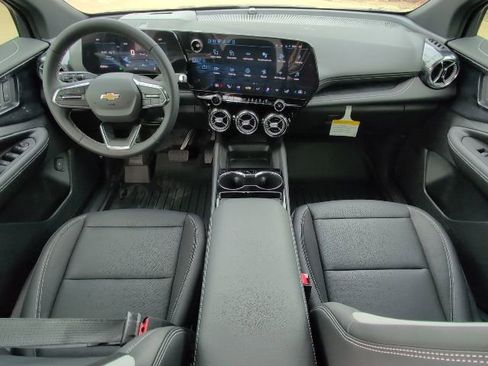 New 2026 Chevrolet Blazer EV LT FWD image 5