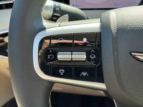 New 2026 Genesis GV70 2.5T Select AWD/4WD image 29