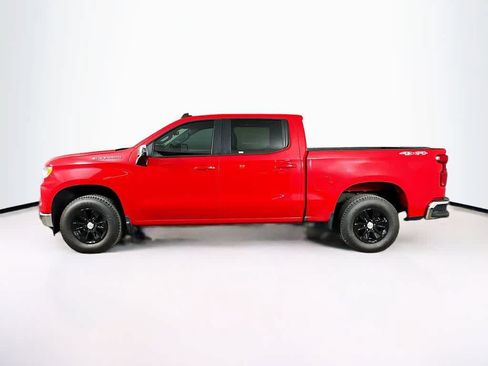 Used 2025 Chevrolet Silverado 1500 LT AWD/4WD image 3