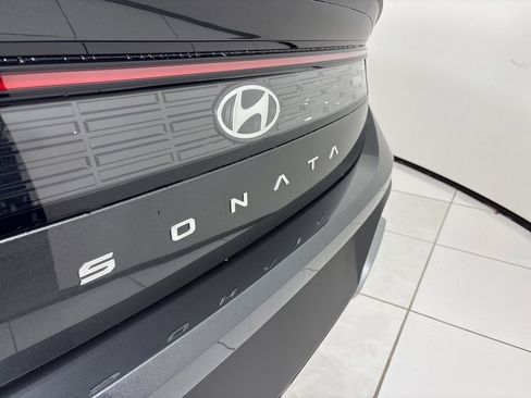 New 2026 Hyundai Sonata SE FWD image 3