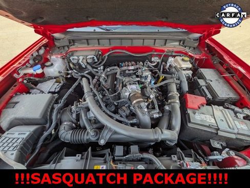 Used 2023 Ford Bronco Badlands w/ Sasquatch Package image 24