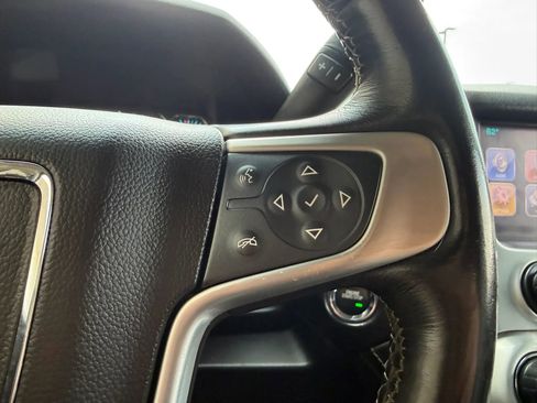 Used 2018 GMC Yukon SLT image 31