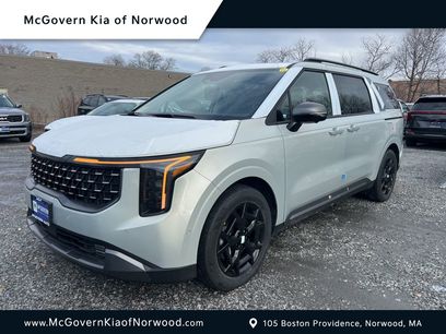 New 2026 Kia Carnival SX w/ SX Dark Edition Package