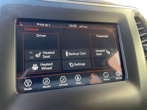 Certified 2020 Jeep Cherokee Latitude Lux w/ Quick Order Package 26H Lux image 4