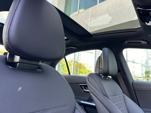 New 2025 Mercedes-Benz C 300 Sedan image 16