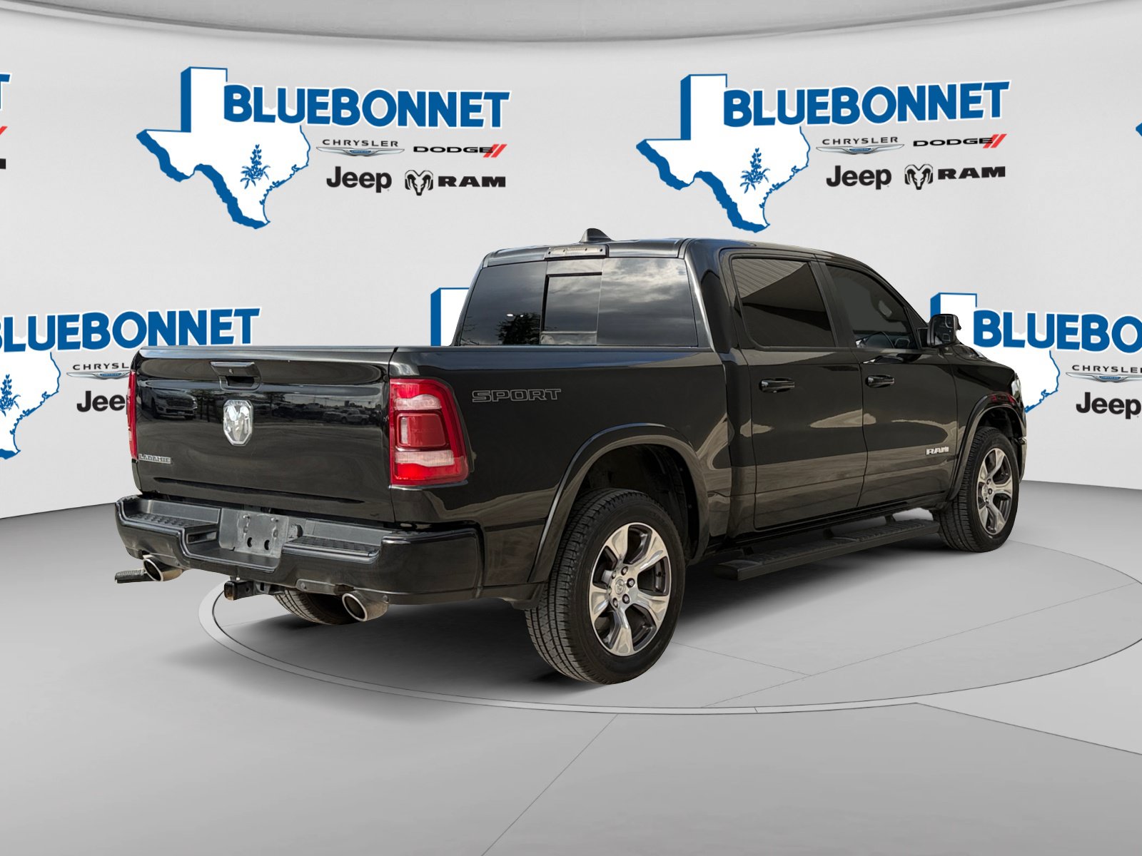 Used 2022 RAM 1500 Laramie w/ Sport Appearance Package RWD image 5