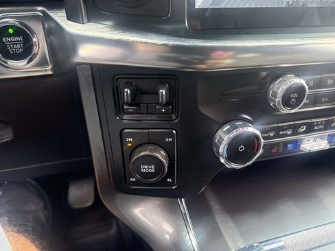 Used 2022 Ford F150 Lariat w/ Equipment Group 502A High image 25