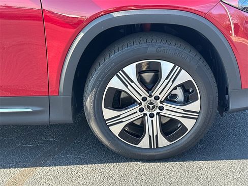 Certified 2024 Mercedes-Benz EQB 300 4MATIC image 13