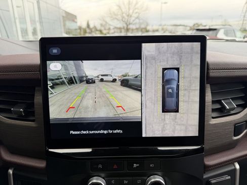 Used 2024 Ford Expedition Max Limited image 23