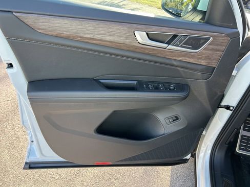 New 2026 Volkswagen Atlas SEL Premium R-Line image 17