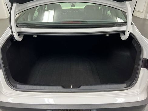 Used 2025 Kia K4 EX image 25