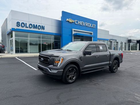Used 2021 Ford F150 XLT w/ Equipment Group 302A High AWD/4WD image 2