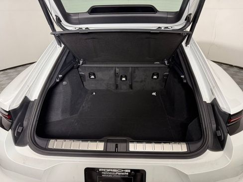 New 2025 Porsche Panamera image 17