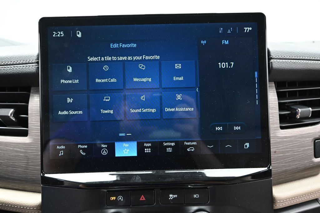 Used 2024 Ford Expedition Limited AWD/4WD image 36