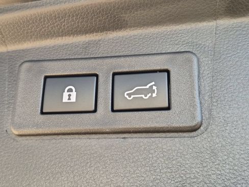 Certified 2025 Subaru Outback Limited AWD/4WD image 24