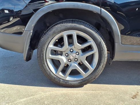 Certified 2023 Honda Passport EX-L image 10