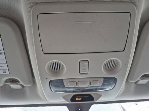 Certified 2021 Ford EcoSport SE image 35