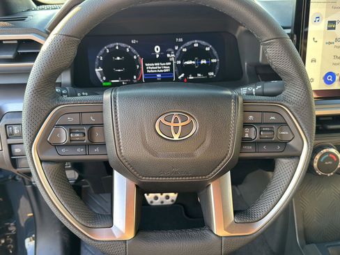 New 2025 Toyota Tacoma TRD Sport image 17