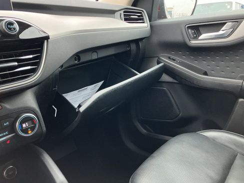 Used 2020 Ford Escape SEL image 22