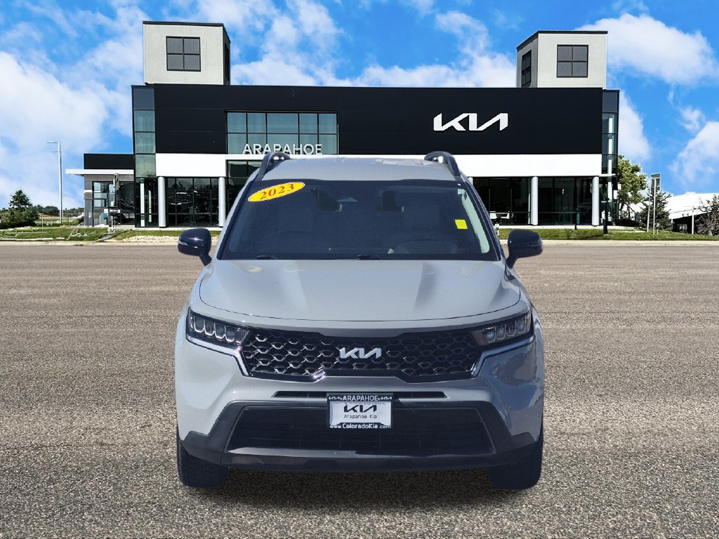 Used 2023 Kia Sorento S AWD/4WD image 3