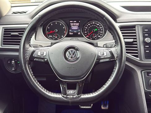 Used 2020 Volkswagen Atlas SE w/ Towing Package image 20