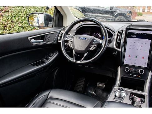 Certified 2024 Ford Edge SEL image 14