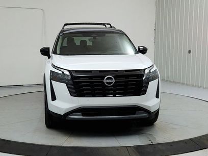 New 2026 Nissan Pathfinder Platinum
