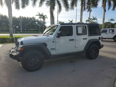 Used 2026 Jeep Wrangler Unlimited Sport AWD/4WD image 2
