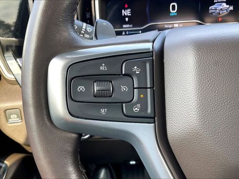 Used 2023 Chevrolet Silverado 1500 LTZ AWD/4WD image 19