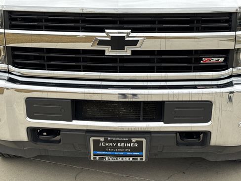 Used 2016 Chevrolet Silverado 3500 LTZ w/ Duramax Plus Package image 9
