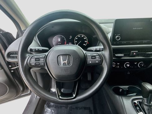 Used 2024 Honda HR-V LX image 10