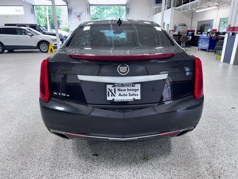 Used 2015 Cadillac XTS Premium AWD/4WD image 4