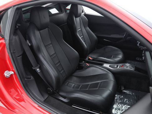 Certified 2015 Ferrari 458 Italia Coupe RWD image 21