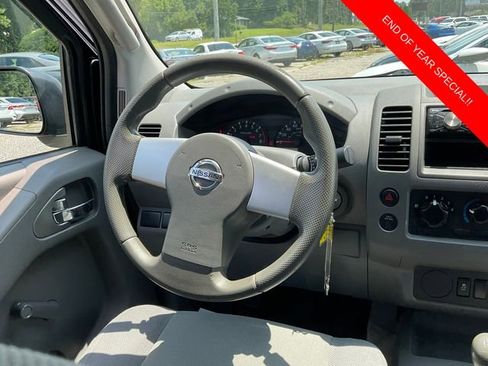 Used 2016 Nissan Frontier S image 16