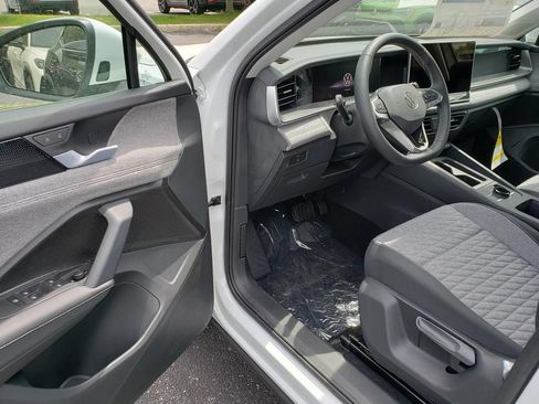 New 2026 Volkswagen Tiguan S FWD image 6