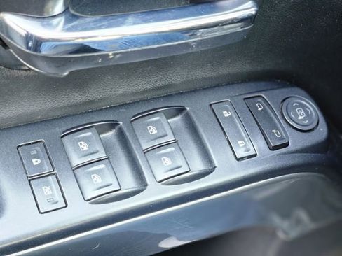 Used 2017 Chevrolet Silverado 1500 LT image 21