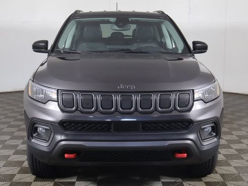 Used 2022 Jeep Compass Trailhawk AWD/4WD image 9