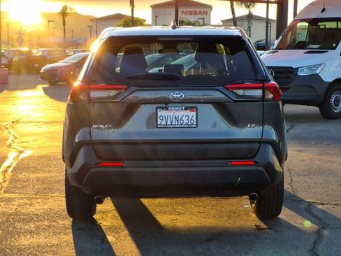 Used 2025 Toyota RAV4 LE image 6