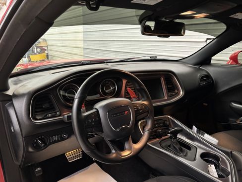 Used 2016 Dodge Challenger R/T Scat Pack image 13